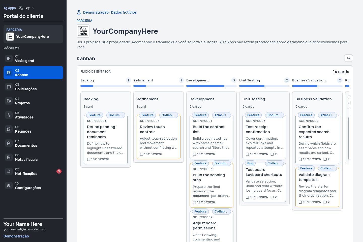 Demonstração do portal do cliente com tarefas fictícias em um quadro Kanban